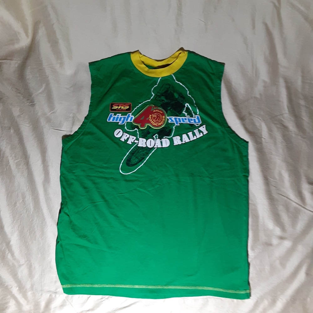 🍀3/$25 NWOT Request sleeveless t-shirt size XL